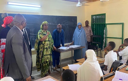 Visites inopinées de la Ministre de l'Education Nationale, de l'Alphabetisation et de la Promotion des Langues Nationales dans certains établissements de la capitale