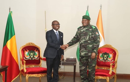 Niamey : Le Président Tiani en tête à tête avec son homologue béninois Wadagni