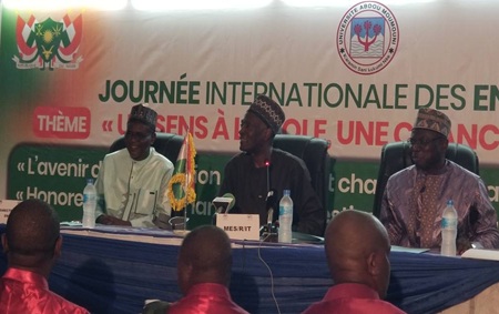 CÉLÉBRATION DE LA JOURNÉE INTERNATIONALE DE L'ENSEIGNANT EDITION 2025, L'ÉCOLE NORMALE SUPÉRIEURE HONORE SES ENSEIGNANTS CHERCHEURS PROMUS AUX GRADES SUPÉRIEURS DU CAMES