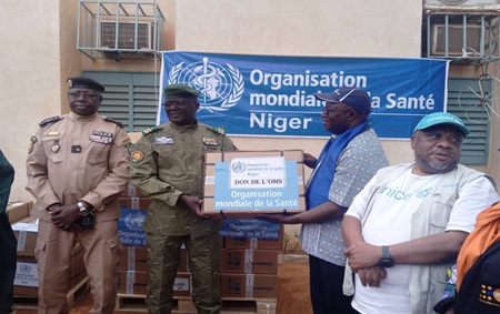 Santé : L’OMS offre à la Région de Niamey 3 ambulances et des médicaments contre des maladies tropicales négligées