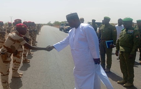 Visite de Juridictions du pays : Le Ministre de la Justice et des Droits de l'Homme, Chargé des Relations avec les Institutions boucle la région de Dosso après avoir visité 6 Tribunaux et 6 Maisons d'Arrêt