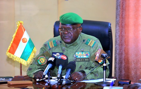 Niger : Le Ministre de la Santé annonce une campagne nationale de vaccination contre la méningite et la fièvre typhoïde en janvier 2026