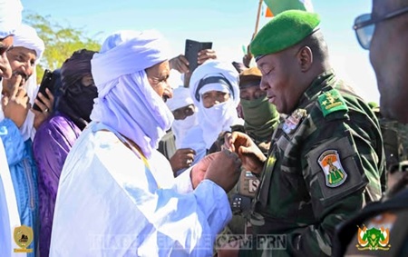 Agadez : La population d’Arlit accueille chaleureusement le général Tiani