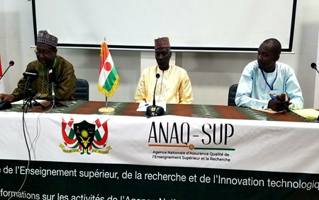 UNE JOURNÉE DE COMMUNICATION SUR L'ENSEIGNEMENT SUPÉRIEUR AU NIGER INITIEE PAR L'AGENCE NATIONALE D'ASSURANCE QUALITÉ ANAQ-SUP SOUS LA PRÉSIDENCE DU MINISTRE DE L'ENSEIGNEMENT SUPÉRIEUR DE LA RECHERCHE ET DE L'INNOVATION TECHNOLOGIQUE