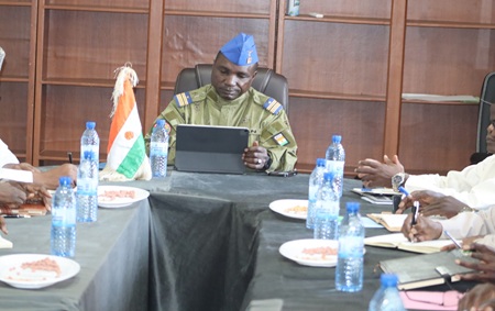 Installation officielle du Comité ad hoc de réflexions sur les aménagements techniques et la gestion durable du canal Gountou Yena de Niamey