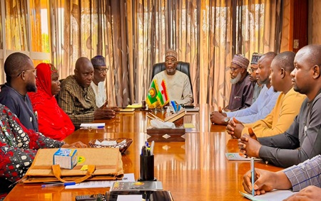Niamey : Le Ministre des affaires étrangères reçoit les membres du nouveau bureau du Haut Conseil des Nigériens à l’Extérieur
