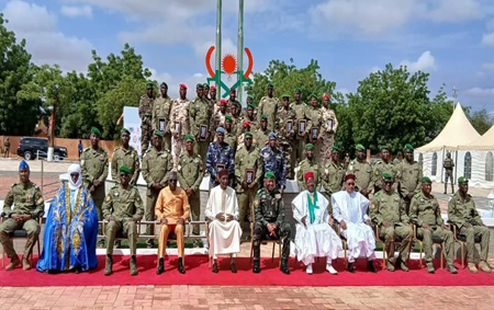Niamey : Le Président de la République préside la cérémonie de sortie de la première promotion de l’école de guerre, niveau 2