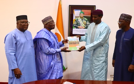 Niamey : Le Premier Ministre reçoit une délégation de l’Association des Ingénieurs Agronomes du Niger