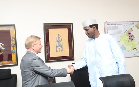 Le Premier ministre Lamine Zeine invité à prendre part au forum inde –Afrique du 28 au 31 mai à New Delhi (Ambassadeur)