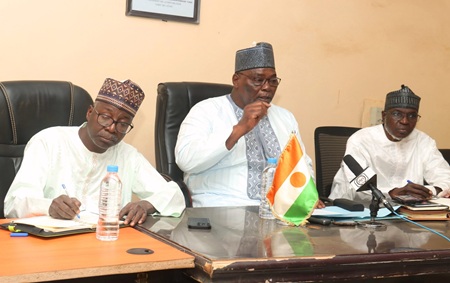 Niamey : Le ministre de la justice dans les locaux du tribunal de l’arrondissement communal Niamey I