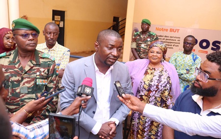 Musique urbaine: Les lauréats du concours musical ‘’Sarkin waka’’ honorés par Niger poste