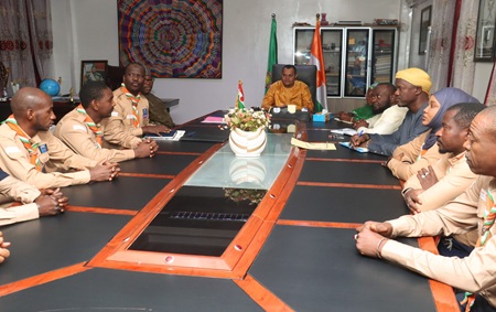 Une délégation de l’association des Scouts du Niger au cabinet du Ministre de la jeunesse
