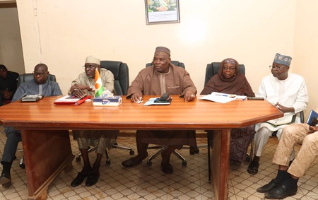 Justice : Le Ministre Alio Daouda dans les locaux du tribunal communal Niamey 4