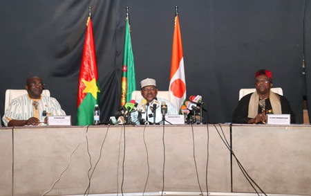 AES : La conquête de la souveraineté au cœur d’une conférence à Niamey