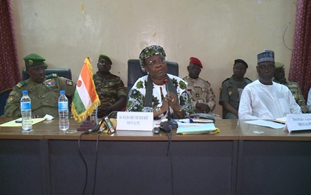 La Ministre de l’Éducation Nationale rencontre les cadres régionaux de Dosso et appelle à l’unité et à la rigueur pour relever les défis scolaires