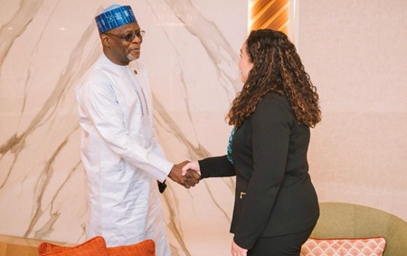 Rencontre diplomatique : SEM Bakary Yaou Sangaré reçu par la présidente de la République du Kosovo