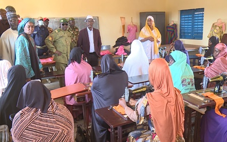 Dosso : Le ministre Farmo Moumouni visite plusieurs établissements de formation professionnelle de la ville