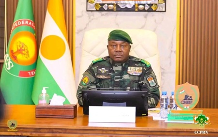 Niger : Le Président de la République Abdourahamane Tiani reçoit le champion et le vice-champion de KOKOWA 2025