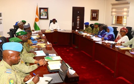 Niamey : Le Premier ministre rencontre le comité national de l’alliance des Etats du sahel AES